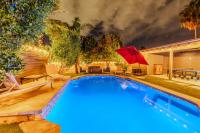 Luxury Scottsdale Retreat with Heated Pool, Hot Tub, Fire Pit & Game Room & Sleeps 12 - Chambres d'hôtes Scottsdale