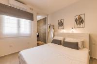 Helen's Balluta Retreat - By Solea Holiday Homes - Chambres d'hôtes Sliema