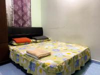 Azihar Homestay Marang - B&B Marang