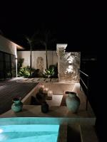 Ayora Villas - Brand New - Ocean view - Fully private, Architect-Designed Cliffside Villas - Uluwatu - B&B Uluwatu