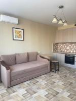 Уютная студия в новом ЖК на 6м этаже - Chambres d'hôtes Odessa