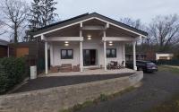 Cozy chalet in Durbuy for 6 people with parking - B&B Durbuy