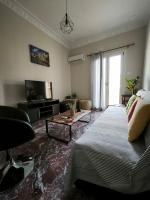 Dounavis Homes - The Ano Syros view - B&B Ermoupoli