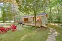 Pine Cottage Duplex with Deck Walk to State Park! - B&B Ephraim