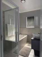 17 On Sleigh - B&B Langebaan