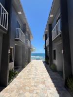 Village em Arembepe - Brisas de Arembepe Pé na Areia e Pertinho da Praça - Ferienwohnung Urumbeba