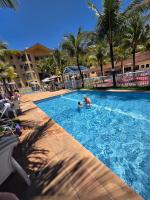 Green Loft - Praias Privativas, Piscinas e Lazer - Condado, Sahy - B&B Mangaratiba