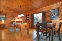 Cozy Sky Harbor Cabin for 12 w Hot Tub & Game Room - Ferienwohnung Sevierville