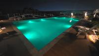 Superior One-Bedroom Apartment with Balcony