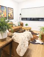 2BR Charlestown Guesthouse Coastal Views Breakfast - Bed and Breakfast Charlestown