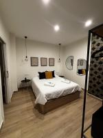 Viva Valencia Apartments - Arte & Reflejos - B&B Valencia