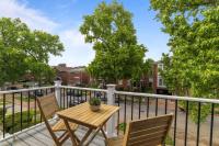Dartmouth Haven | Bright 2BR Near WashU & Delmar - Chambres d'hôtes University City