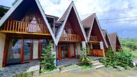 Zaada Villa Dieng Syariah By Travelink - Chambres d’hôtes Kejajar