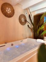 Suite Bali Prestige- SPA & Sauna - B&B Villefranche-sur-Saône