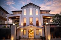 KDS Villa Near Mapro Garden Stay in Mahabaleshwar - B&B Mahabaleshwar