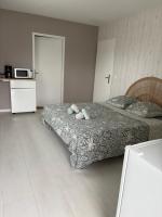 Chambre avec douche-WC, terrasse privative et piscine partagée - Ferienwohnung Saint-Vincent-de-Tyrosse