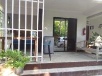 JIECA Travellers Inn Pagudpud - Chambres d'hôtes Pagudpud