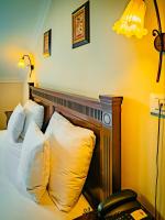 Joy City Stay Studio Royal Blue Suite - Bed and Breakfast Timişoara