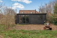 The Cranny, 1 Bedroom House with Indoor Fireplace - B&B Bicester