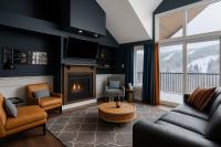 Prestige Ski-in Ski-out Sommet Saint-Sauveur 3BR - Chambres d'hôtes Saint-Sauveur-des-Monts
