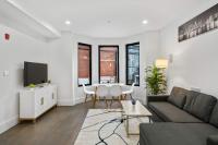 2BR Modern Urban Escape Balcony Sleeps 6 - Bed and Breakfast Jersey City