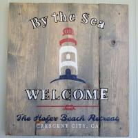 The Hofer Beach Retreat - B&B Crescent City