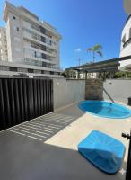 Apartamento terreno com piscina a 350 mts da praia - B&B Matinhos