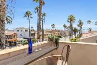 Beach Retreat- Walk to Beach, BBQ, Oceanview Rooftop & Firepit - Ferienwohnung Huntington Beach