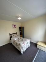 Einzelzimmer mit eigenem Bad