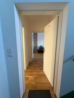 Apartamento de 2 dormitorios con balcón