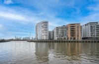 Executive 2-Bed 2-Bath Apartment Greenwich Area Near Canary Wharf - Chambres d’hôtes Londres