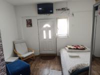 Stan na dan studio - B&B Inđija