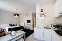 Studio-Apartment mit Balkon