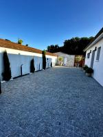 Villa piscine & spa - Havre de paix proche Bordeaux - B&B Saint-Selve