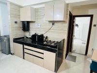2 bhk lake & Hiranandani view H Floor - B&B Mumbai