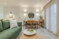 Peacefull Family APT W Sunny Balcony in Kallithea - B&B Athens