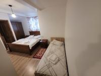 Habitación Triple con vistas a la montaña