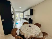 Apartamento espaçoso na Praia de Palmas SC 05 - Chambres d’hôtes Governador Celso Ramos