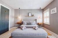 Salterns House - Coastal Escape near Sandbanks - B&B Parkstone