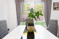 Buie's Runway Retreat - B&B Edinburgh