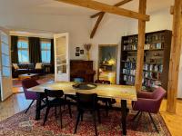 Spacious Cozy Loft for Work & Family- Near Lake - B&B Meyenburg