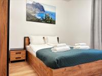 Green Bemowo 2! Garage! - BOOK IT WARSAW - Bed and Breakfast Warschau