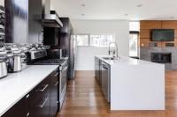 Urban Architectural Retreat with Rooftop Deck & Fi - Bed and Breakfast Seattle