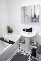 Centrally Located a Home from Home - Free Parking - Chambres d’hôtes Kent