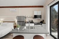 Peaceful Mini Home Near The Lake - Chambres d’hôtes Canandaigua