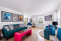 Bright Ptown Retreat | 2BR + Patio + BBQ + Parking - Chambres d'hôtes Provincetown