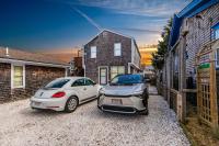 Central Ptown 2 BR | 2-Car Parking + Private Patio - B&B Provincetown