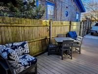 Central Ptown 2 BR | 2-Car Parking + Private Patio - B&B Provincetown