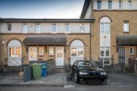 Tower Bridge 4BR Family Home Garden & Free Parking - B&B London