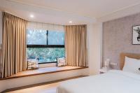 Meworld Hotel - Zhongshan - B&B Taipei